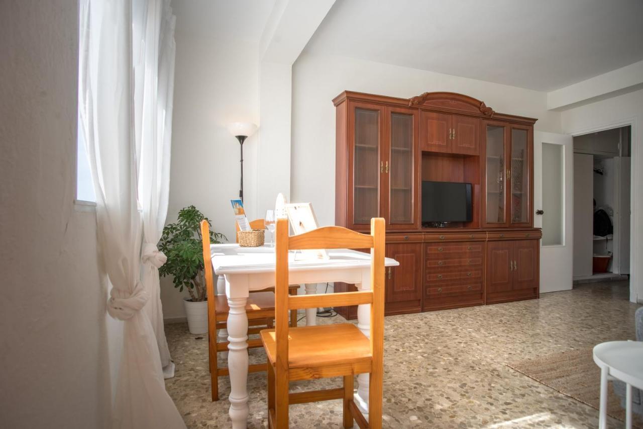 Delfin Playa Basic Ha Apartment Cádiz Eksteriør bilde