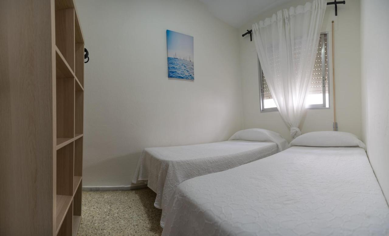 Delfin Playa Basic Ha Apartment Cádiz Eksteriør bilde